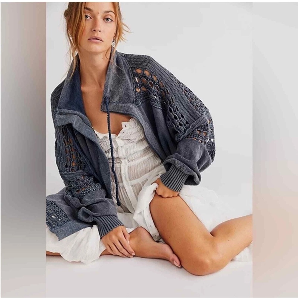 Free People Dune Bug Crochet Zip Up Jacket Size XS EUC - Picture 3 of 12